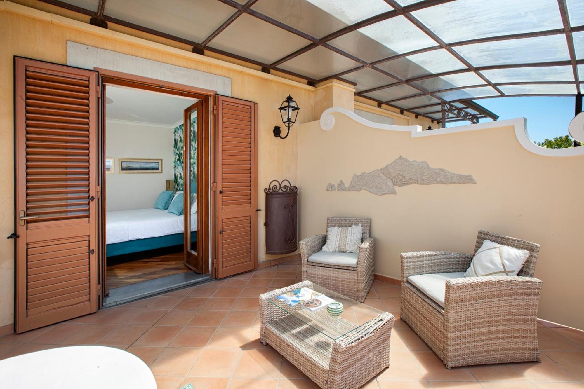 Resort Ravenna Massa Lubrense Exteriér fotografie